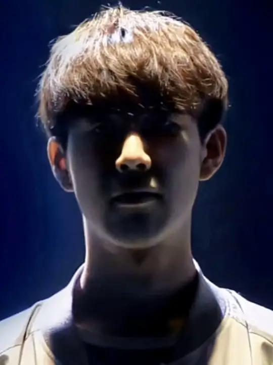 TES 2-0 NIP：TES状态回暖 连下两局战胜NIP