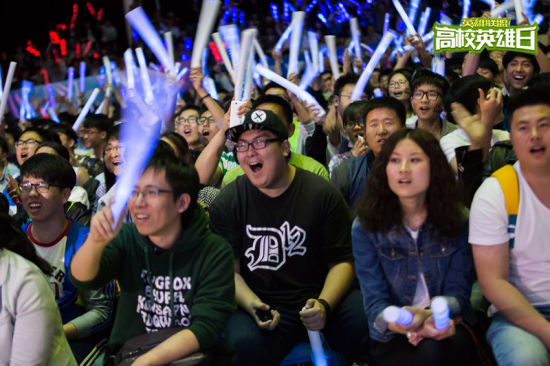 NAVI以与两天前完全相同的比分击败了 BIG