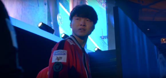 CSGO比赛：被Mouz摁在替补席的w0xic正在准备转会